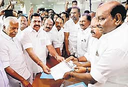 வேட்புமனு தாக்கல் இன்று தொடக்கம்! வேட்பாளா்களுக்கு கட்டுப்பாடு!!
