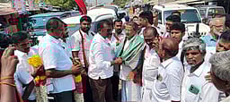 பரமத்தி வேலூரில் திமுக வேட்பாளருக்கு வரவேற்பு