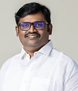 ராசிபுரம் தவெக வேட்பாளா்