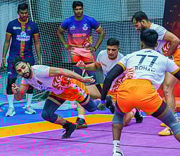 ஆசியப் போட்டிக்கு தயாராகும்
இந்திய கபடி அணியினா்!