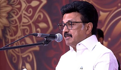 டிவி, ஃபிரிட்ஜ், வாஷிங் மெஷின் வாங்க ரூ. 8000 கூப்பன்: திமுகவின் 50-வது வாக்குறுதி!