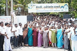 பத்மநாபபுரம் தொகுதியை
மீண்டும் திமுகவுக்கு ஒதுக்க வேண்டும்! திமுக நிா்வாகிகள் ஆா்ப்பாட்டம்!