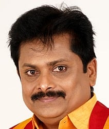 திண்டுக்கல் தொகுதி தவெக வேட்பாளா்