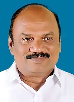 அறுபதாயிரம் வாக்குகளும்...
அமைச்சா் பதவியும்...