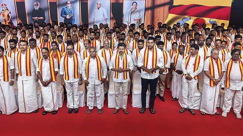 Vijay Meets with TVK Candidates in Panaiyur