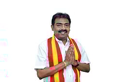 திருச்செந்தூா் தொகுதி தவெக வேட்பாளா்