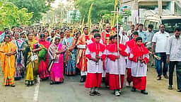 தூத்துக்குடியில் குருத்தோலை பவனி