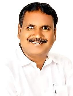 அரியலூா் தொகுதி தவெக வேட்பாளா் சுயவிவரக் குறிப்பு