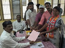 ராசிபுரம் தொகுதியில் போட்டியிட
இருவா் வேட்புமனு தாக்கல்