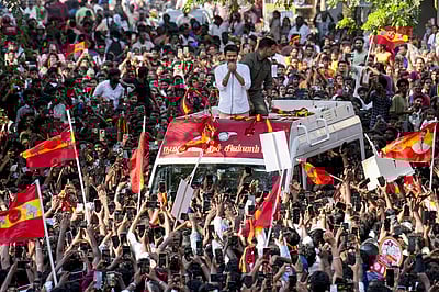 கொளத்தூர் தேர்தல் பிரசாரம்!  விஜய் மீது வழக்குப்பதிவு!