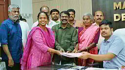 நாதக முதல்வர் வேட்பாளர் சீமான் வேட்புமனு தாக்கல்!