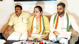 மாநில நலனில் ரங்கசாமிக்கு அக்கறையில்லை! - காங்கிரஸ் செய்தி தொடா்பாளா் டோலி ஷா்மா