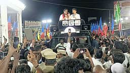 அதிமுகவை பாஜகவுக்கு விற்றுவிட்டாா் எடப்பாடி பழனிசாமி: உதயநிதி ஸ்டாலின்