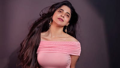 வாய்ப்புகளுக்காக காத்திருக்கும் திவ்ய பாரதி!