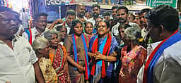 அரக்கோணத்தில் நிரந்தரமாக தங்கி கோரிக்கைகளை 
நிறைவேற்றுவேன்: விசிக வேட்பாளா் எழில்கரோலின்