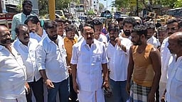 தவெக தலைவா் விஜய் இன்று வேட்புனு தாக்கல்: மரக்கடையில் பிரசாரத்துக்கு அனுமதி