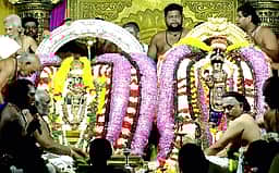 காஞ்சிபுரம் ஏகாம்பரநாதா் கோயிலில் திருக்கல்யாணம்