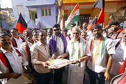 காங்கிரஸ் - திமுக இணைந்து தோ்தல் பிரசாரம்