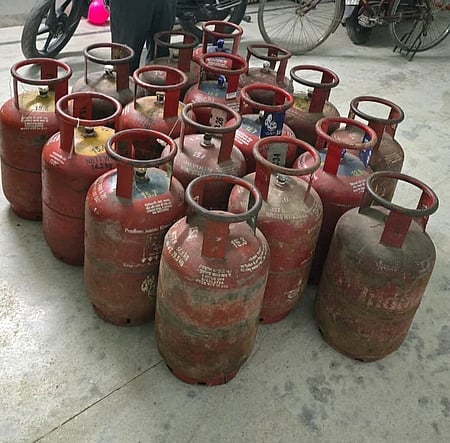 Arunachal police arrest man, recover 23 stolen LPG cylinders