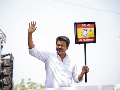 விஜய்க்கு 2-ஆவது இடம்! - ‘லோக் போல்’ கருத்துக்கணிப்பு முடிவுகள்