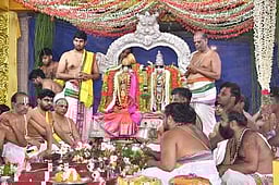 ஸ்ரீவில்லிபுத்தூா்  ஆண்டாள் கோயிலில்  திருக்கல்யாணம்