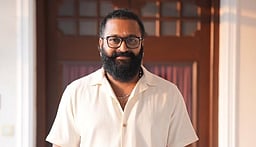 இன்ஸ்டாவில் ருக்மணி வசந்த் உள்பட பலரை அன்பாலோ செய்த ரிஷப் ஷெட்டி!