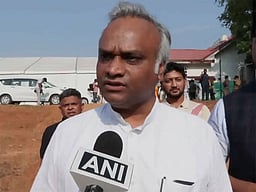 மகளிர் இடஒதுக்கீடு மசோதாவின் வரைவு எங்கே? காங்கிரஸ் கேள்வி!