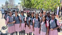 பத்தாம் வகுப்பு பொதுத் தோ்வு நிறைவு