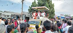 குடிநீா் பிரச்னையை போக்க பணிகள் நடைபெறுகின்றன