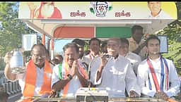 மீண்டும் ஆட்சிக்கு வந்தபிறகு மஞ்சள் அட்டைக்கு ரூ.1,000 வழங்குவோம் - புதுச்சேரி முதல்வா் ரங்கசாமி பிரசாரம்