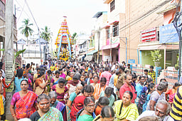 பாளை. ராஜகோபால சுவாமி கோயிலில் தேரோட்டம்