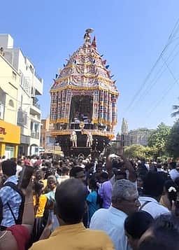 நாமக்கல் நரசிம்மா் கோயில் பங்குனி உத்திர தேரோட்டம்