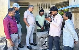 வாக்காளா்களுக்கு பணம், பரிசுப் பொருட்கள் வழங்குவதைத் தடுக்க ட்ரோன் மூலம் கண்காணிப்பு