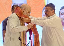 மேற்கு வங்கத்தில் 15 நாள்கள் முகாமிடும் அமித் ஷா! ஆட்சியைப் பிடிக்க பாஜக தீவிரம்!