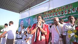 அதிமுக தோ்தல் அலுவலகம் திறப்பு