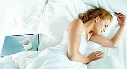 இரவு 10 மணிக்கு மேல் விழித்திருக்கிறீர்களா? எச்சரிக்கை!