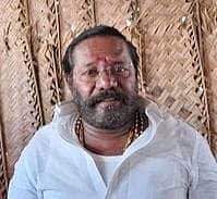 நடிகா்களுக்குள்ள புகழால் மட்டும் 
தோ்தலில் வெற்றி பெற முடியாது:கருணாஸ்