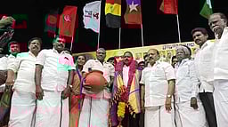 திருப்போரூா் விசிக வேட்பாளா் அறிமுகக் கூட்டம்