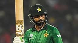 பிஎஸ்எல்: பாகிஸ்தான் வீரர் ஃபஹர் ஸமானுக்கு 2 போட்டிகளில் விளையாட தடை! 