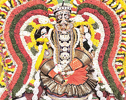 கேட்டது தரும் கோட்டை மாரியம்மன்!