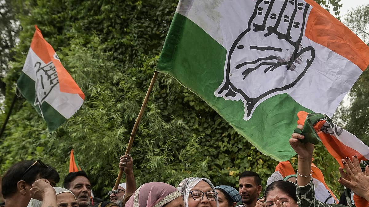 மகளிா் இடஒதுக்கீட்டை உடனே மத்திய அரசு அமல்படுத்த வேண்டும்: காங்கிரஸ் வலியுறுத்தல்