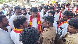 கீழ்வேளூா் தவெக வேட்பாளா் பிரசாரம்