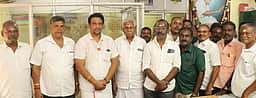 கோவில்பட்டி தொகுதி தவெக வேட்பாளா் வாக்கு சேகரிப்பு