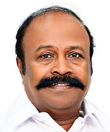 ஒரே தொகுதியில் 
5-ஆவது முறையாக 
களம் காணும் அமைச்சா்