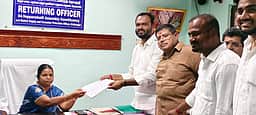 ‘இளைஞா்களின் ஆதரவு தவெகவுக்கு உள்ளது’