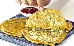 சில்லி சீஸ் பரோட்டா