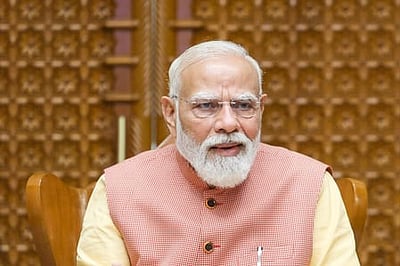 சென்னையில் பிரதமர் மோடி முக்கிய ஆலோசனை! அண்ணாமலை பங்கேற்பு!