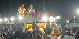 சிற்பக் கலைஞா்களின் வாழ்வாதாரத்தை உயா்த்த நடவடிக்கை: பிரேமலதா விஜகாந்த்