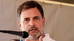 சிறுபான்மையினரைத் தாக்குவோருடன் பினராயி விஜயனுக்கு தொடா்பு: கேரளத்தில் ராகுல் காந்தி பிரசாரம்