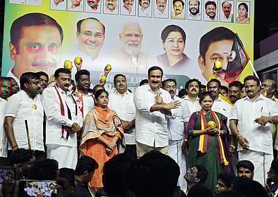 தப்பா முடிவு பண்ணீங்கனா பனையூர் வாசலில் நிற்க வேண்டியிருக்கும்: பெரம்பூரில் அன்புமணி பிரசாரம்